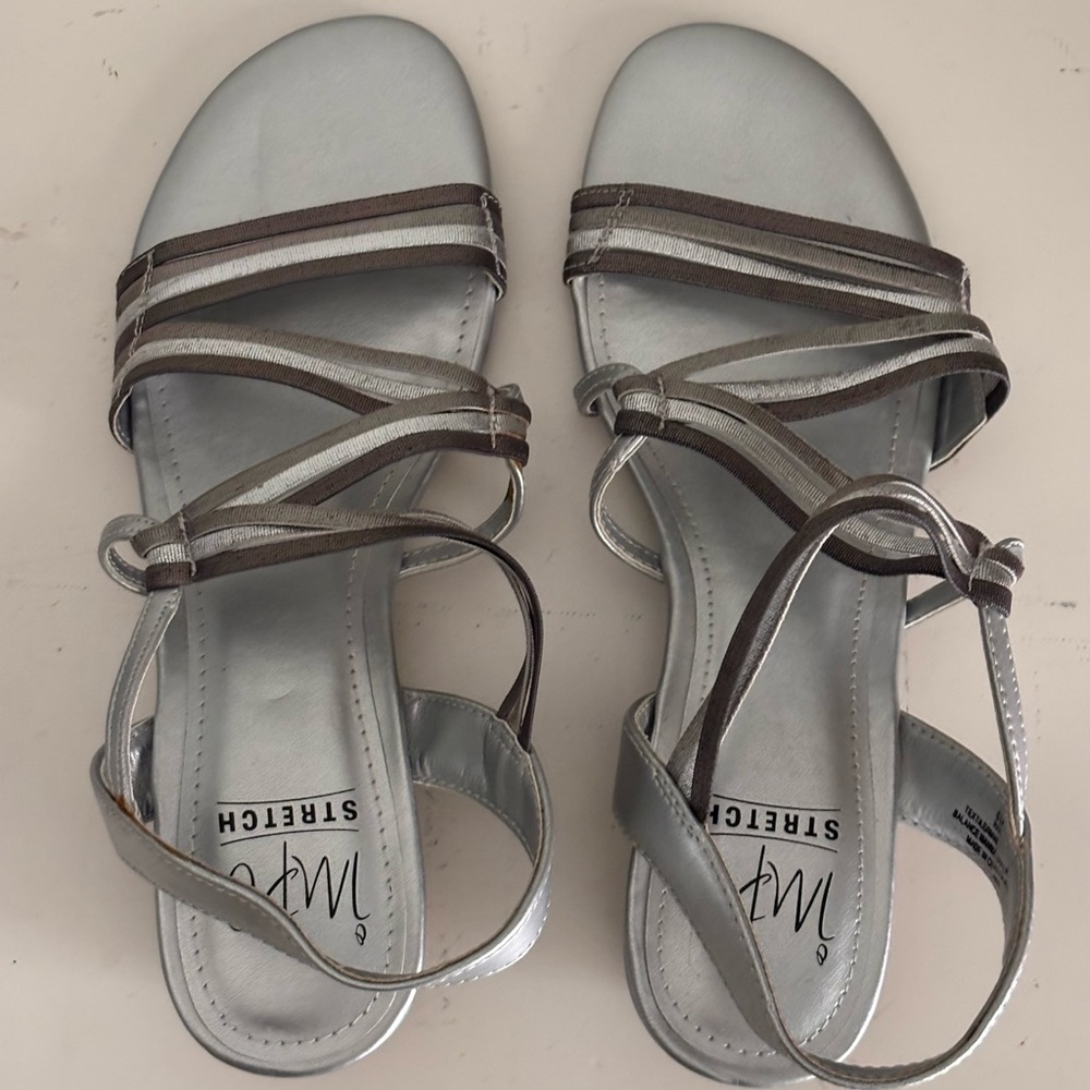 Impo Shoes Stretch Metallic Silver Strappy Low Wedge Sandal, 6.5 Women’s - Picture 7 of 9